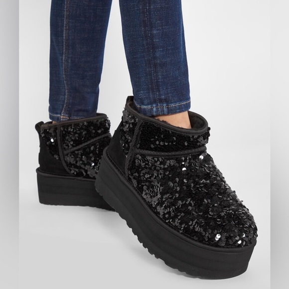 UGG Ultra Mini Chunky Sequin Ankle Boots Booties 1135060 Black Platform Sz 10 - Picture 1 of 13